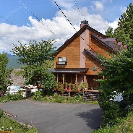 ホテル 紙ふうせん 木島平村 エクステリア 写真